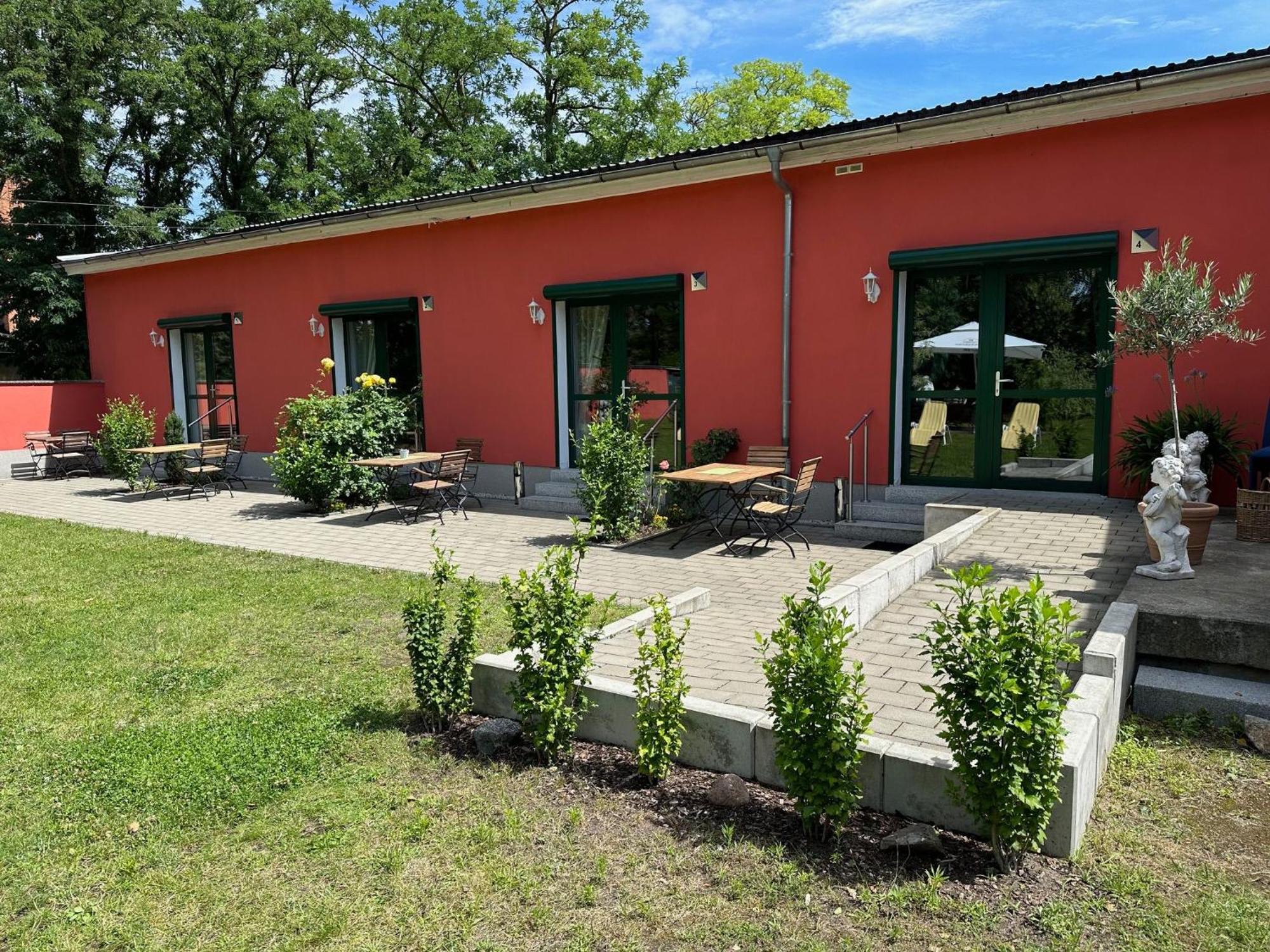 Bed & Breakfast Am Waldguertel ฟอร์ส ภายนอก รูปภาพ