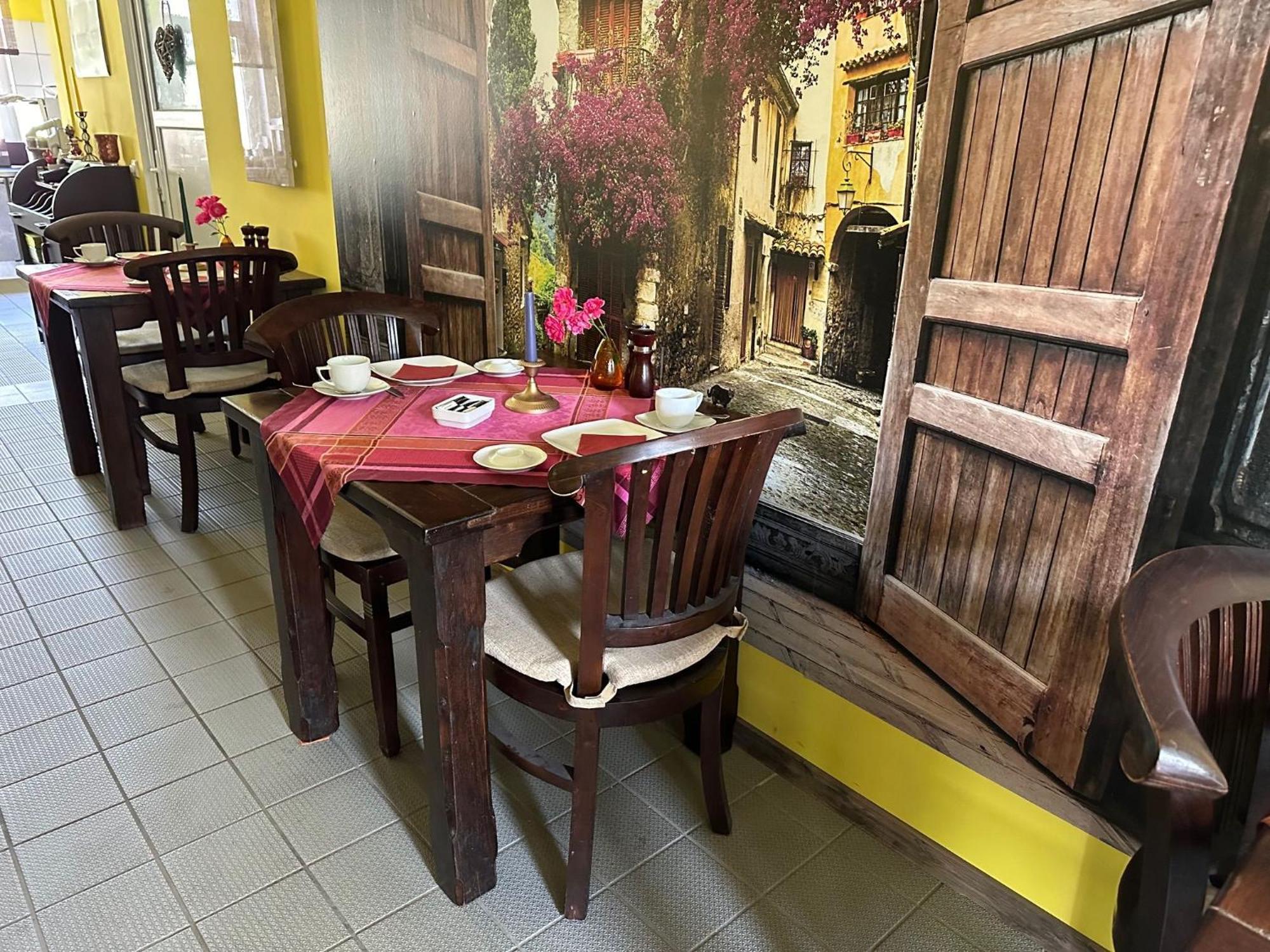 Bed & Breakfast Am Waldguertel ฟอร์ส ภายนอก รูปภาพ